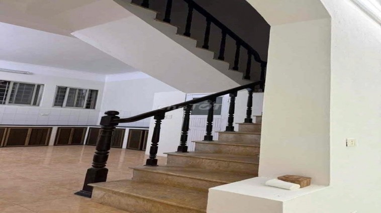 Cho thuê Ở 8 SINH VIÊN nhà căn hộ TT tầng 1 khu Tập thể Bách Khoa, DT 55m2 - 1tầng Giá 7,5triệu
